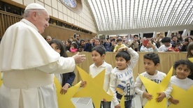 Głośny dialog Franciszka z dziećmi z watykańskiego ambulatorium