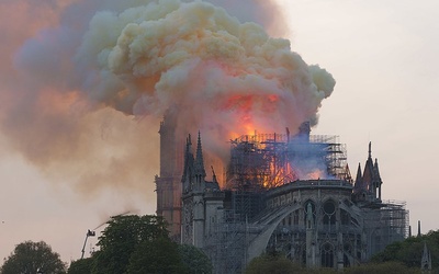 Pierwszy raz od ponad 200 lat nie będzie pasterki w Notre Dame