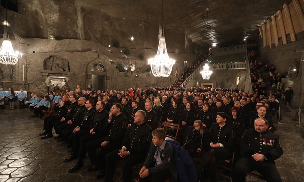 W Kopalni Soli "Wieliczka" odbyła się tradycyjna górnicza Pasterka