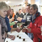 Stół dla samotnych i bezdomnych u Św. Brata Alberta w Bielsku-Białej - 2019