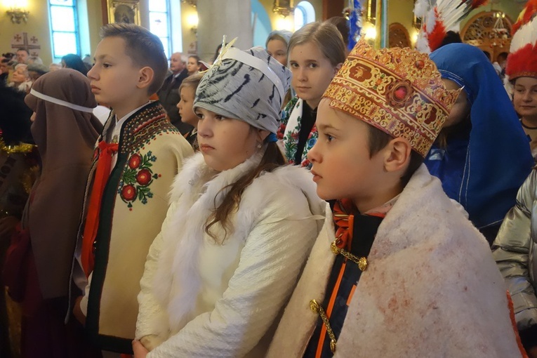 Rozesłanie kolędników misyjnych w Poroninie 2019