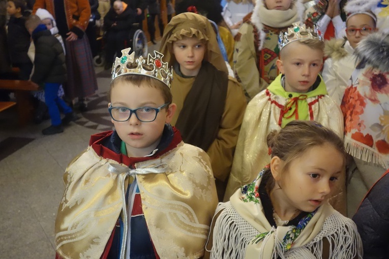 Rozesłanie kolędników misyjnych w Poroninie 2019