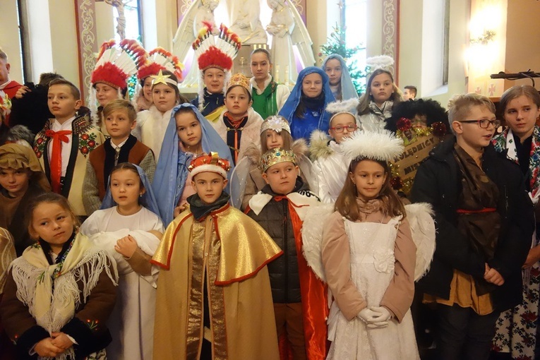 Rozesłanie kolędników misyjnych w Poroninie 2019