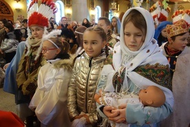 Ponad 30 kolędników misyjnych będzie odwiedzało mieszkańców Poronina, Suchego i Białego Dunajca