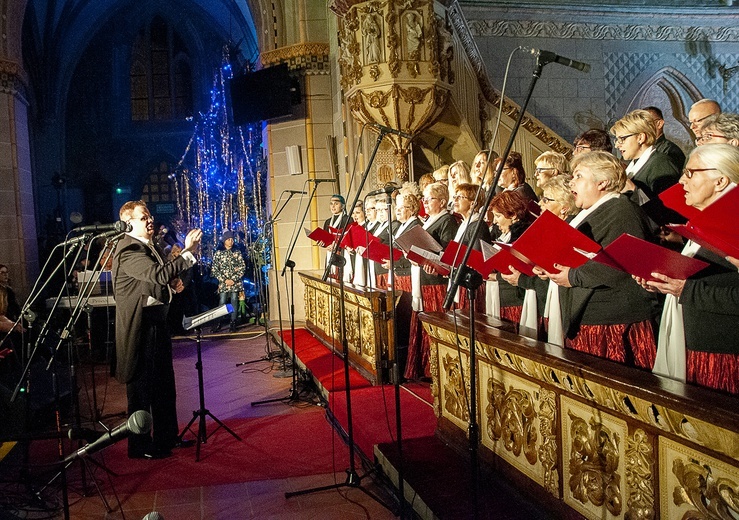 Charytatywny Koncert Bożonarodzeniowy, cz. 2