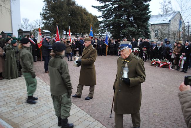 Rudnik nad Sanem: Odsłonięcie pomników