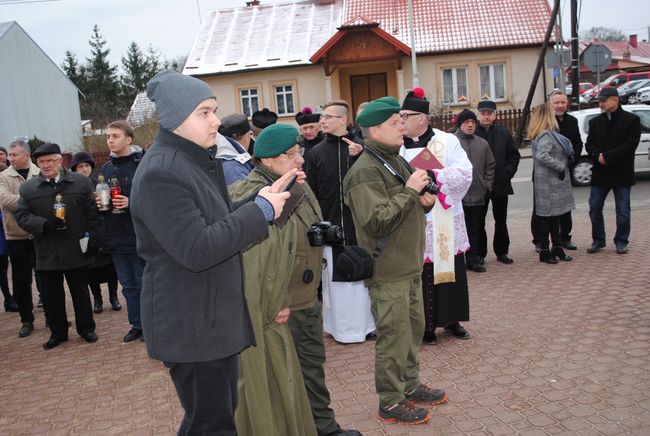 Rudnik nad Sanem: Odsłonięcie pomników
