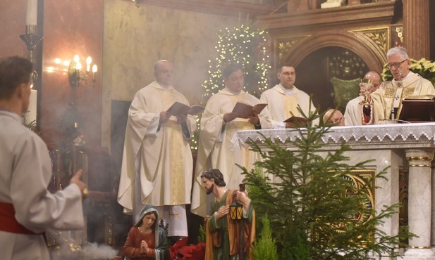 Piekary Śląskie. Święto Świętej Rodziny z abp. Wiktorem
