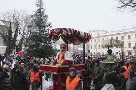 ▲	Każdego roku wydarzenie przyciąga całe rodziny.