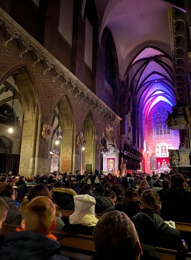 Nasi diecezjanie na spotkaniu Taizé we Wrocławiu 