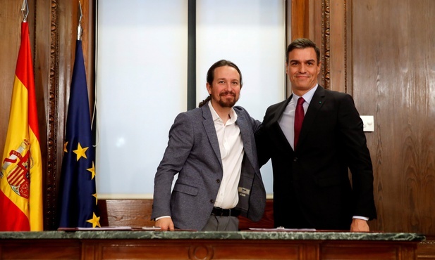 Hiszpańscy socjaliści zawarli umowę ze skrajnie lewicową Unidas Podemos ws. koalicyjnego rządu