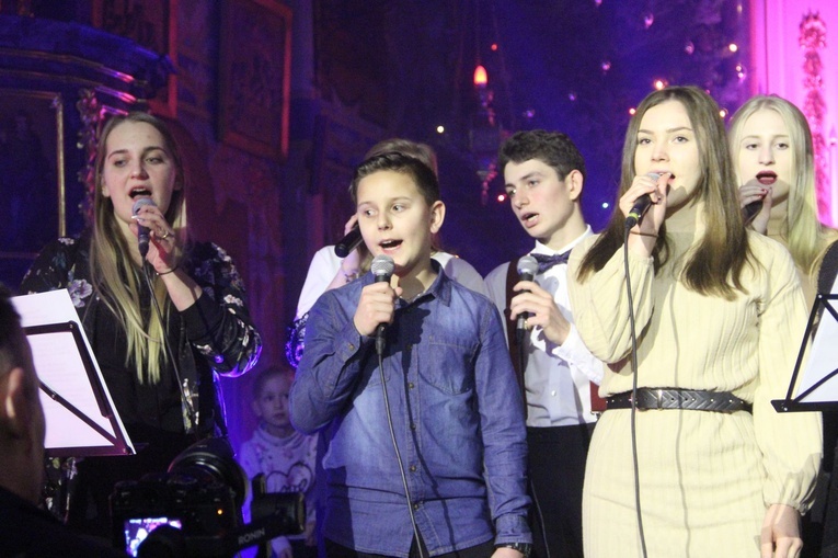 Tymowa. II Koncert Kolęd i Pastorałek