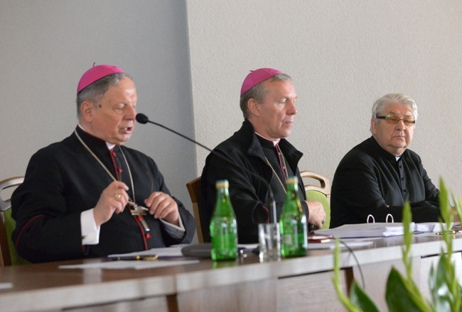 Październik. W seminarium odbyła się sesja plenarna II Synodu Diecezji Radomskiej.