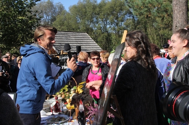 Październik. Festiwal ziemniaka w Muzeum Wsi Radomskiej.