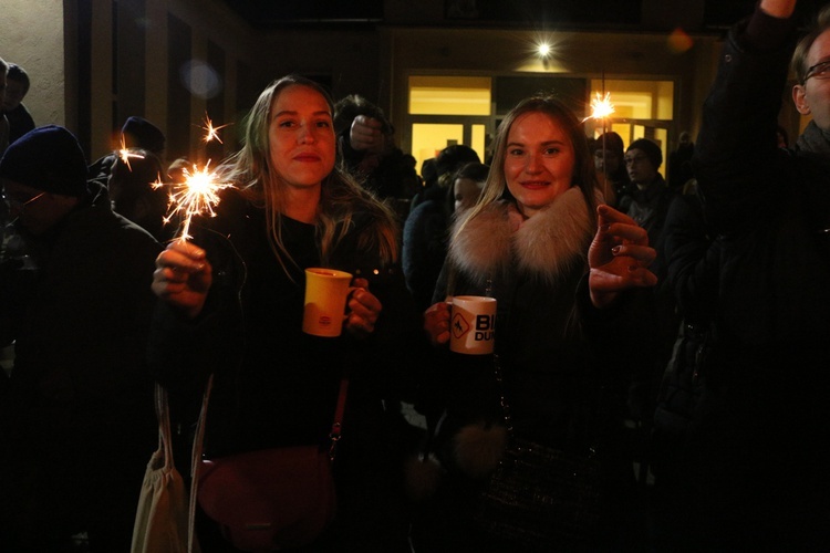 ESM 2019. Święto narodów - sylwester Taize na Karłowicach