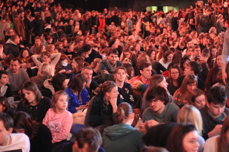 Taizé - Wrocław. Wieczorna modlitwa z bratem Aloisem, przeorem Wspólnoty.