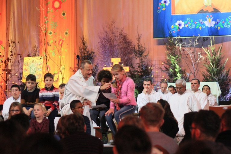 Taizé - Wrocław. Wieczorna modlitwa z bratem Aloisem, przeorem Wspólnoty.