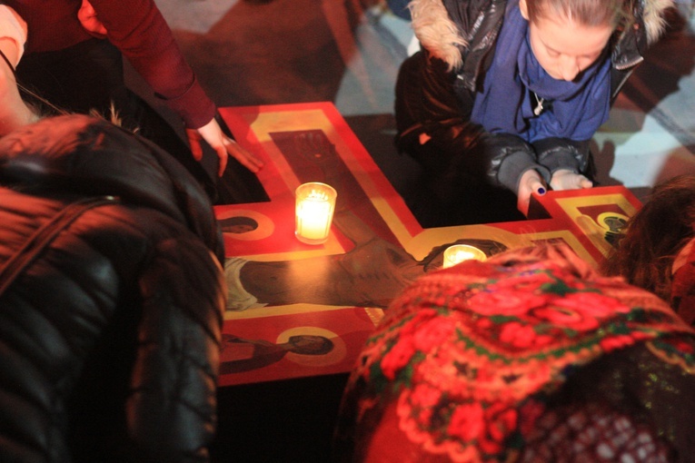 Taizé - Wrocław. Wieczorna modlitwa z bratem Aloisem, przeorem Wspólnoty.