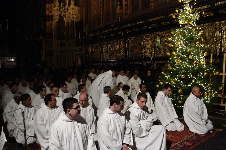 Spotkanie z braćmi z Taizé w kościele Mariackim w Krakowie