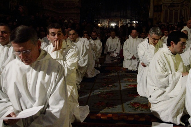 Spotkanie z braćmi z Taizé w kościele Mariackim w Krakowie