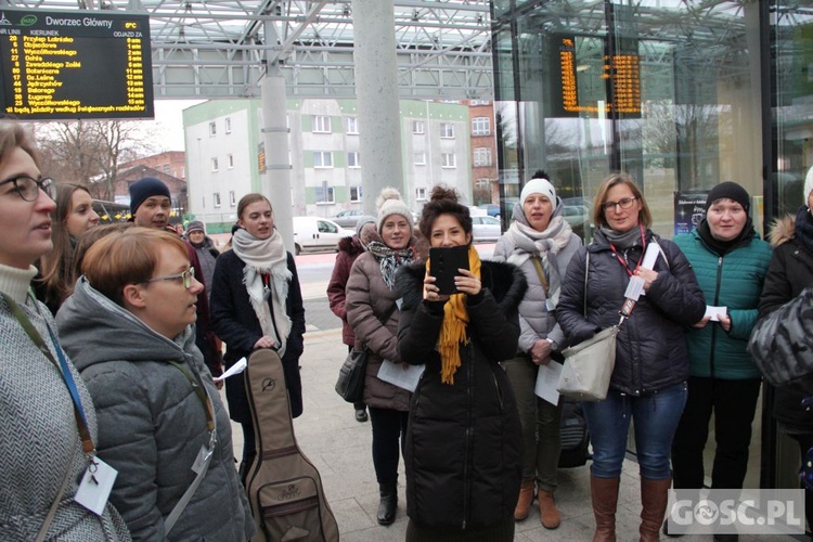 Zielonogórskie "Kolędowanie w Autobusie"