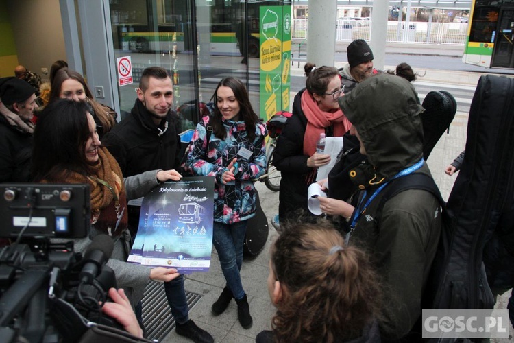 Zielonogórskie "Kolędowanie w Autobusie"