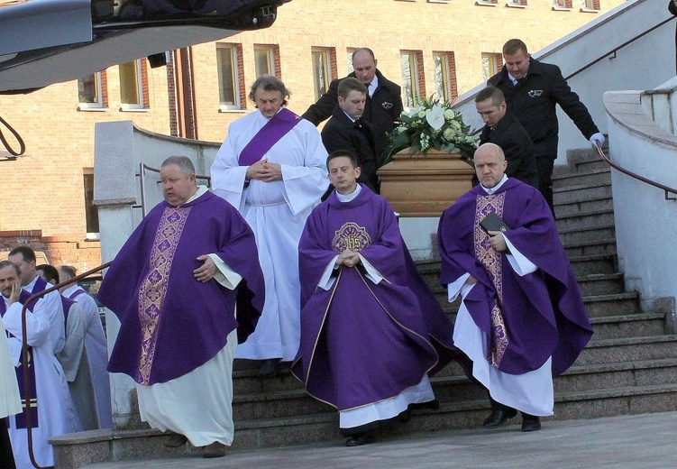 Pogrzeb śp. o. Janusza Cechowego SJ