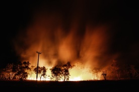 Pożary ogarniają coraz większy teren Australii