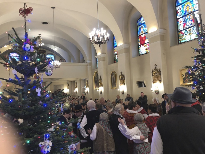 Integracyjne "Jasełka beskidzkie" stowarzyszenia Serce dla Serca w Bielsku-Białej - 2020