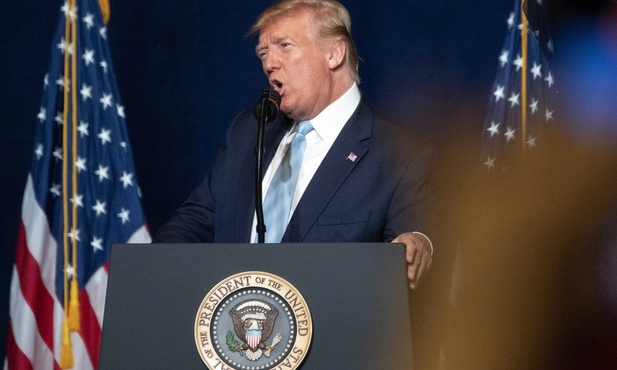 Trump znów grozi Iranowi, na horyzoncie kolejny konflikt z Kongresem