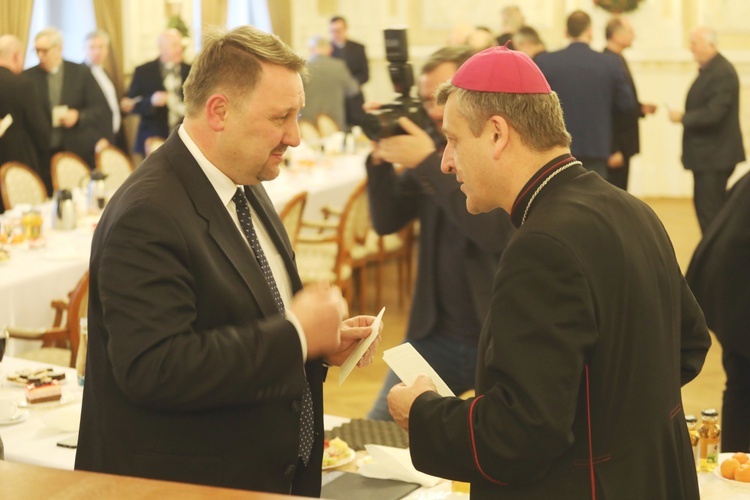 Szósty rok posługi pasterskiej bp. Romana Pindla