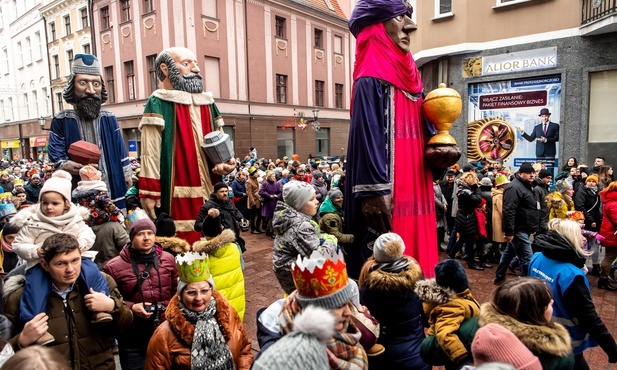 900 Orszaków Trzech Króli