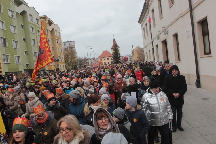 Orszakowe niebo w Lubinie