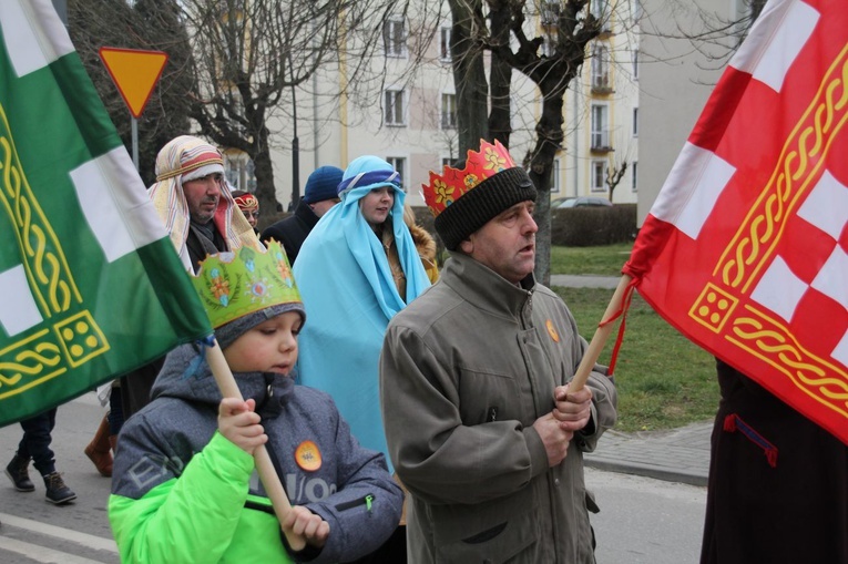 Orszak w Nowej Dębie