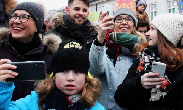 Kard. Nycz: Wszyscy jesteśmy zaproszeni do żłóbka