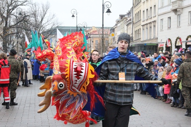 Orszak Trzech Króli na ulicach Warszawy 