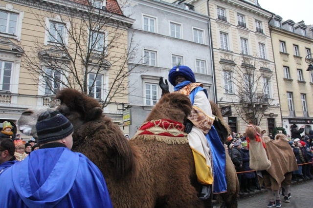 Orszak Trzech Króli na ulicach Warszawy 