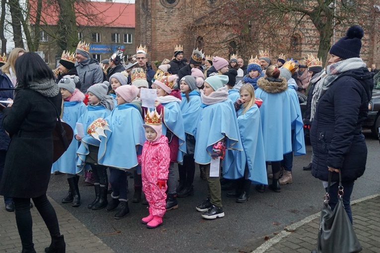 Uliczne jasełka na ulicach Skwierzyny
