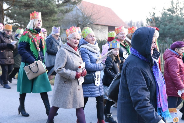 Orszak w Biadolinach