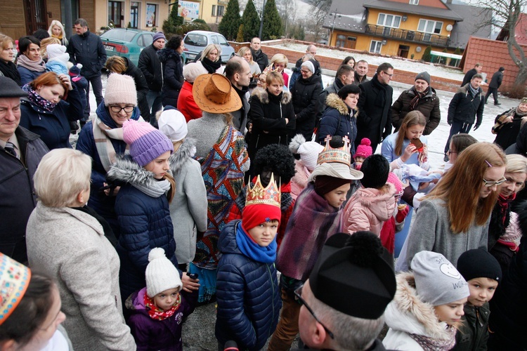 Orszak w Tymbarku