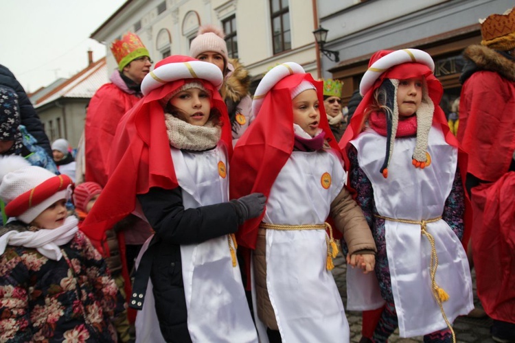 Orszak Trzech Króli w Bielsku-Białej 2020, cz. 1 - na trasie