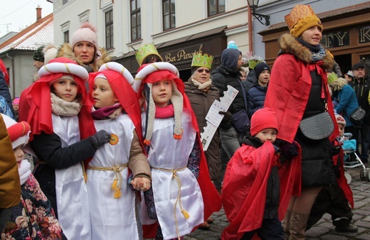 Orszak Trzech Króli w Bielsku-Białej 2020, cz. 1 - na trasie