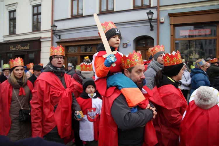 Orszak Trzech Króli w Bielsku-Białej 2020, cz. 1 - na trasie