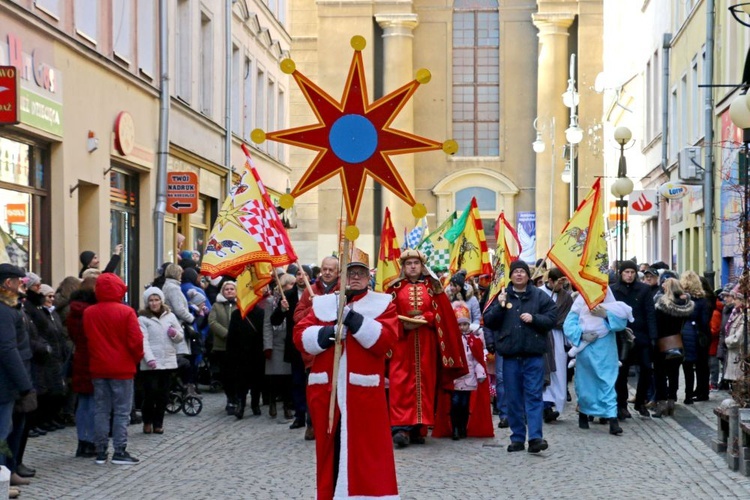 Orszak Trzech Króli 2020 w Dzierżoniowie