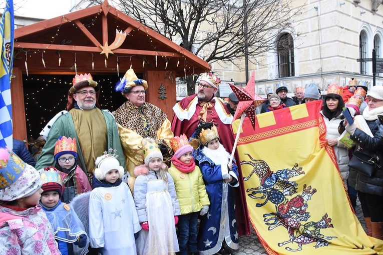 Orszak Trzech Króli 2020 w Lądku-Zdrój