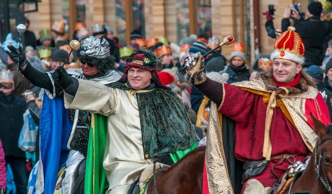 Tychy. Orszak z grochówką, żurkiem i bigosem