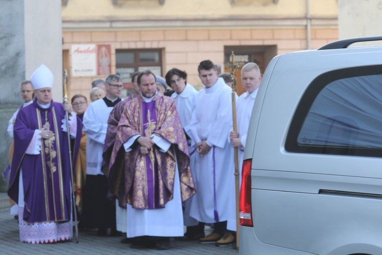 Pogrzeb śp. ks. Sławomira Graniecznego w Oświęcimiu i Pogwizdowie