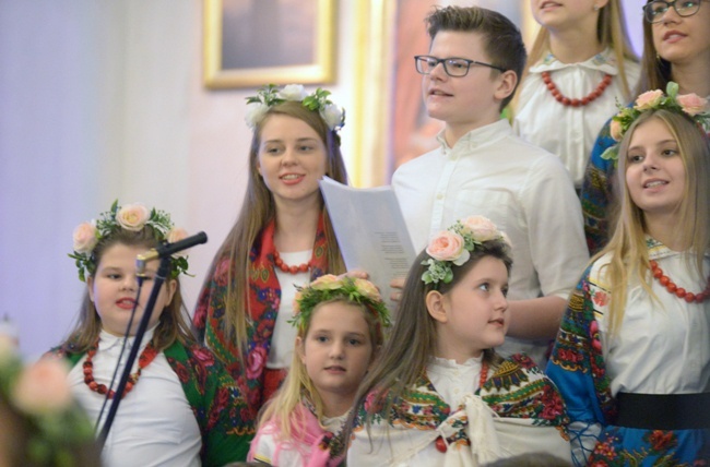 Koncert Guzowianek dla Krzysia Czupryna