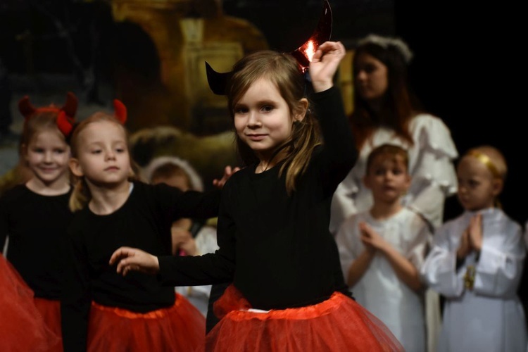 28. Świdnicki Przegląd Zespołów Kolędniczych - dzień 1