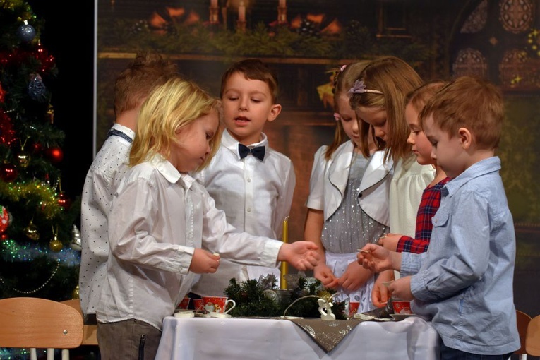 28. Świdnicki Przegląd Zespołów Kolędniczych - dzień 1